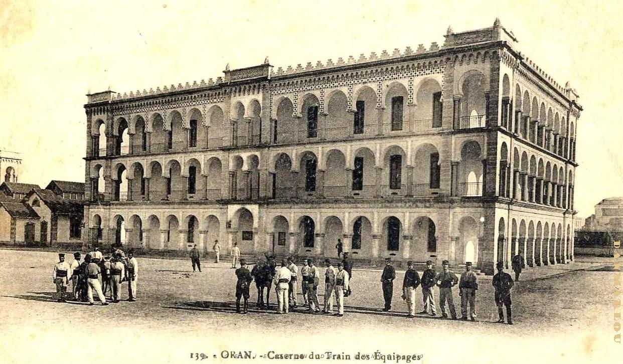 CA da- 020- Casernes artillerie et train des equipages.jpg